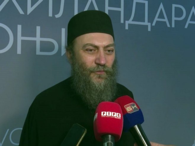 "Дани Хиландара у Мркоњић Граду" - Отворена изложба фотографија (ВИДЕО)