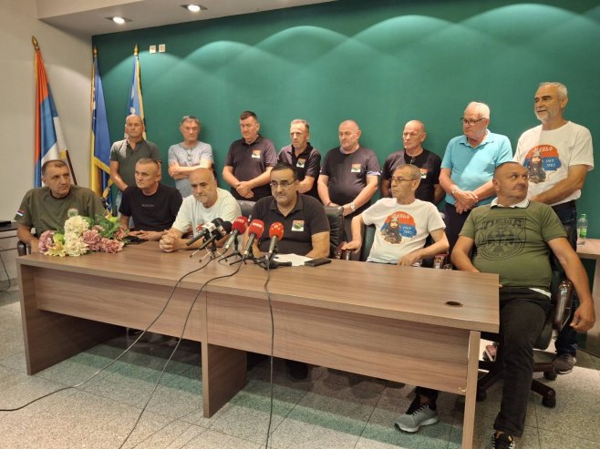 Ветерани Војске Републике Српске Ветерани Војске Републике Српске - Фото: РТРС