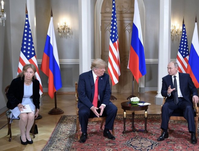 Сусрет Трампа и Путина (Фото архива. EPA/ALEXEY NIKOLSKY/SPUTNIK/KREMLIN) - 