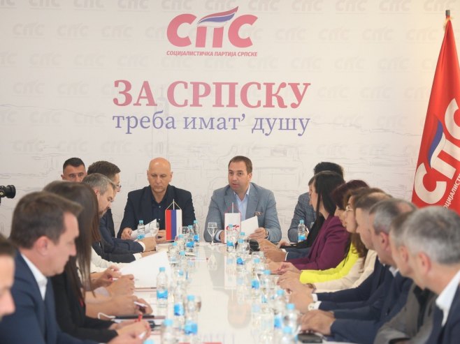 СПС: Подршка институцијама Српске и позив на јединство и дијалог