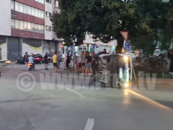 Саобраћајна незгода у Бањалуци Саобраћајна незгода у Бањалуци - Фото: РТРС