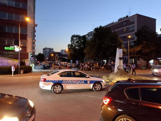 Два лица повријеђена у удесу у Бањалуци (ФОТО/ВИДЕО)