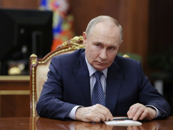 Путин разговарао са Лулом да Силвом и обавијестио га о контактима са САД