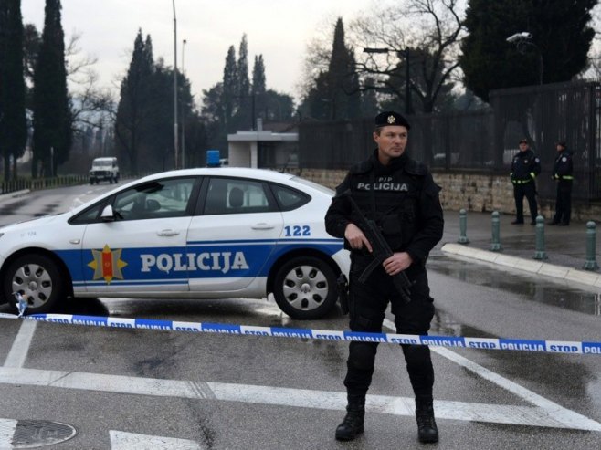 Полиција Црне Горе (Фото: EPA/BORIS PEJOVIC/илустрација) Полиција Црне Горе (Фото: EPA/BORIS PEJOVIC/илустрација) -