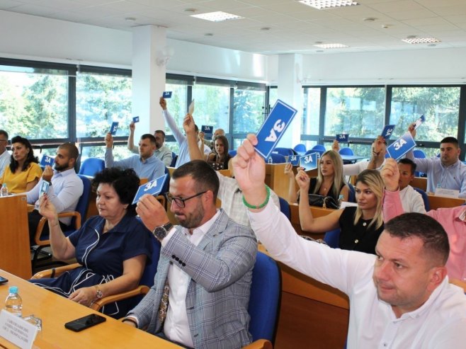Скупштина града Лакташи једногласно донијела одлуку о одбацивању пресуде предсједнику Српске