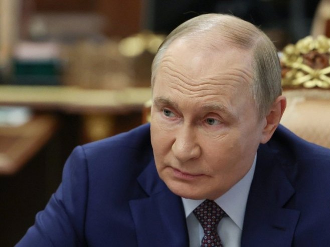 Путин разговарао са Ким Џонг Уном