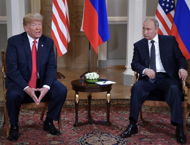 Доналд Трамп и Владимир Путин (фото: архива/EPA/ALEXEY NIKOLSKY/SPUTNIK/KREMLIN / POOL) - 