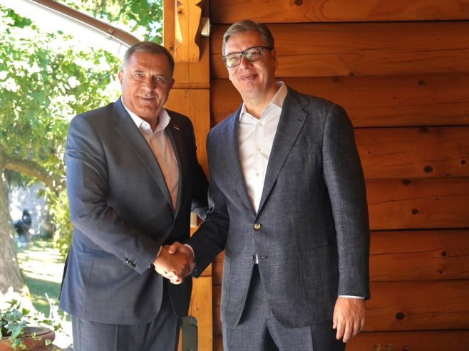 Додик: Српска може да рачуна на подршку Србије, као што Србија може да рачуна на нас (ФОТО)