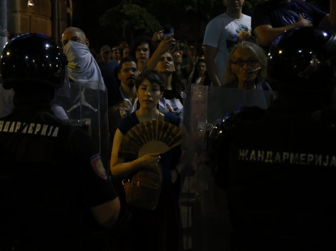 Београд протести (фото: TANJUG/ MARKO ĐOKOVIĆ/ nr) - 