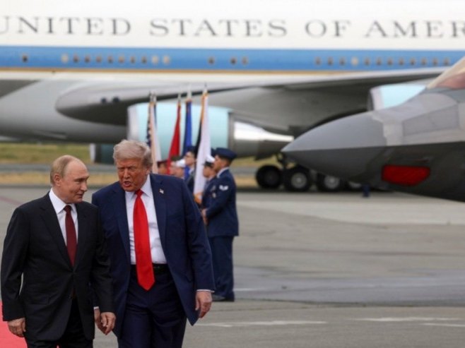 Сусрет Путина и Трампа (Фото:  EPA/GAVRIIL GRIGOROV/SPUTNIK/KREMLIN POOL) - 