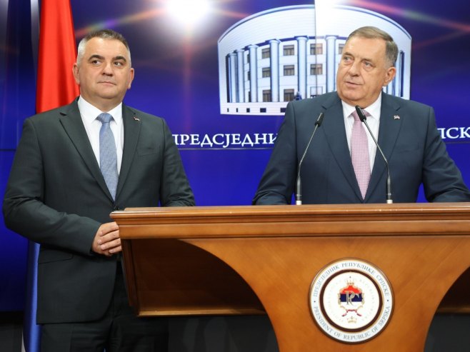 УЖИВО - Конференција за новинаре Додика и Минића
