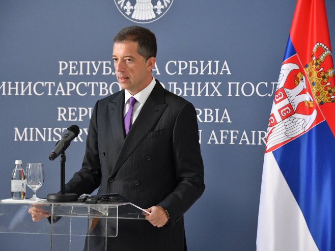 Ђурић: Изјава Хелеза о паради не доприноси стабилности у региону