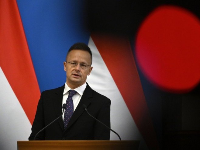 Петер Сијарто (фото:EPA/TAMAS PURGER HUNGARY OUT) Петер Сијарто (фото:EPA/TAMAS PURGER HUNGARY OUT) -
