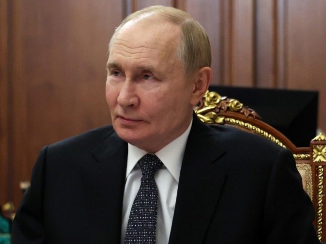 Путин: Помјерање глобалног економског центра у Азију отвара нове могућности