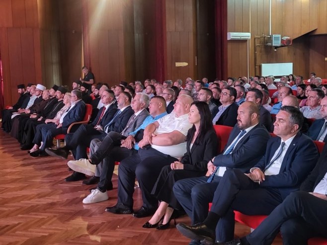 Дервента: Обиљежавање Дана град Дервента: Обиљежавање Дана град - Фото: РТРС