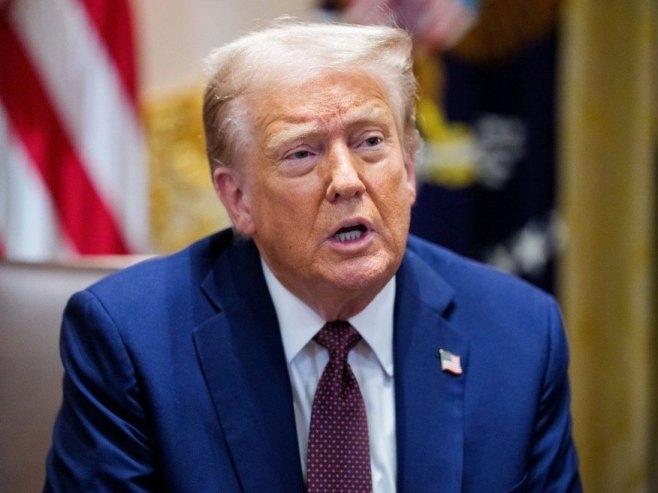 Трамп: Нећемо слати војнике у Украјину; Вјерујем у трилатерални састанак