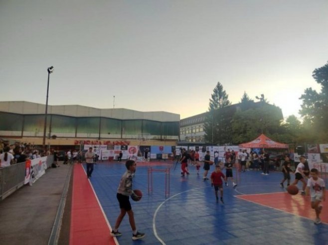 Приједорчани шутирали тројке за помоћ вишечланој породици