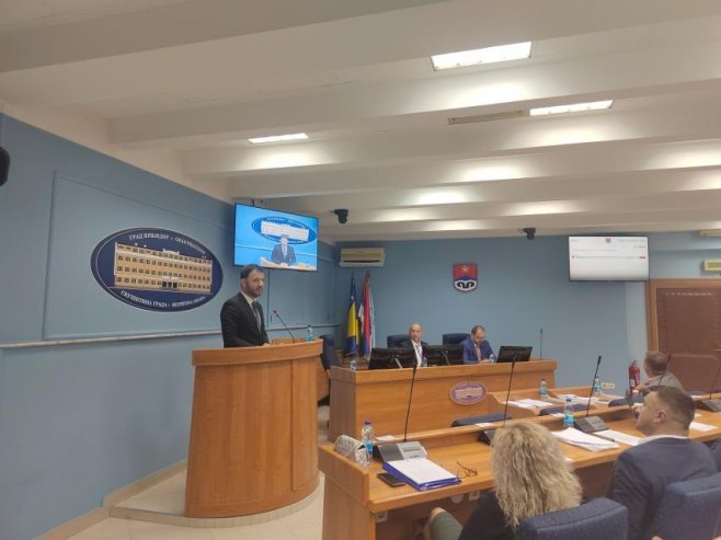 Приједор: Подржана Декларација којом се одбацује пресуда Додику