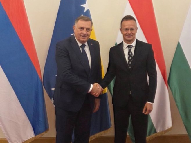 Додик и Сијарто (Фото: instagram.com/mdodik.official/) Додик и Сијарто (Фото: instagram.com/mdodik.official/) -