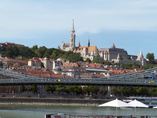 Европска унија више не може да уцјењује Будимпешту