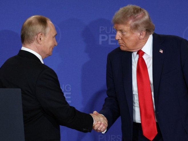 Трамп и Путин сагласни да је Европа одговорна за застој у мировном процесу