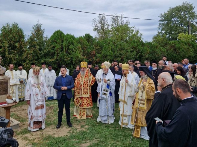 У Јасеновцу обиљежен празник Светих новомученика јасеновачких (ФОТО)