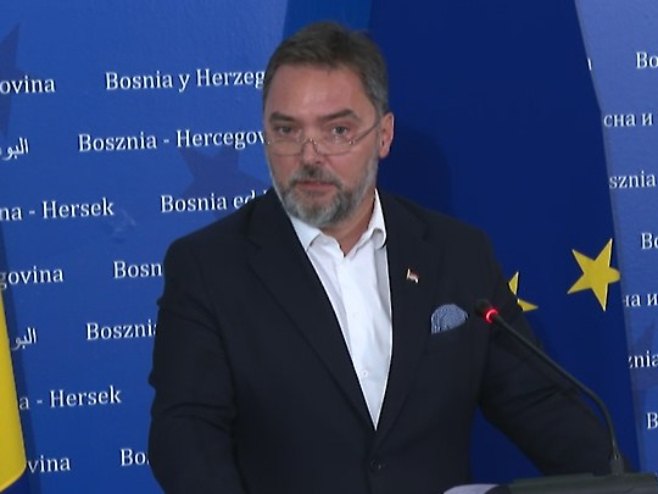 Кошарац: Сусрет Лаврова и Додика велика међународна побједа Републике Српске (ВИДЕО)