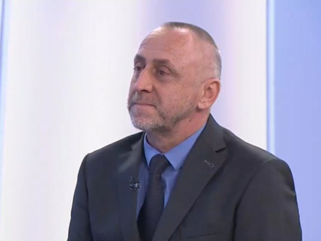 Егић: Рушење гробља у Печују чист антицивилизацијски гест (ВИДЕО)