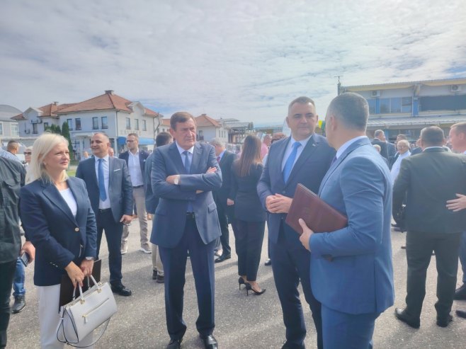 Отварање Сајма пољопривреде, лова и риболова у Бијељини, присуствује Минић (ФОТО)
