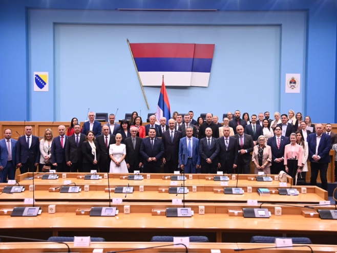 Усвојена Заједничка изјава Парламентарног форума Србије и Српске: Поштовати Дејтонски споразум и права народа (ФОТО)