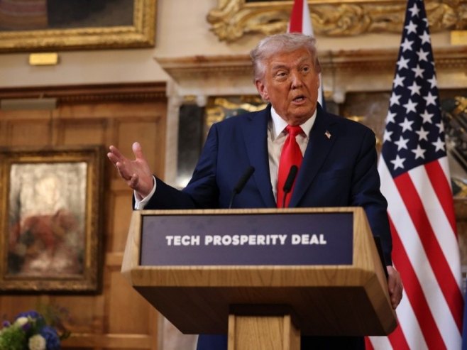 Трамп: Разочаран сам што украјински сукоб још није ријешен, вјерујем у успјех и даље