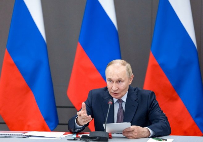 Путин: Запад жели апсолутну супериорност у стратешкој сфери