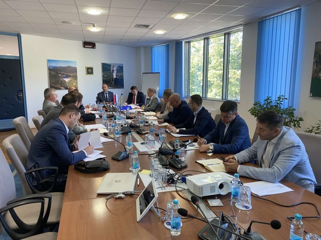 Како превазићи постојеће проблеме, а задржати стабилност Електропривреде Српске? (ВИДЕО)