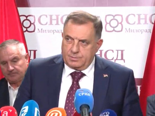 УЖИВО - Конференција за новинаре након сједнице Предсједништва СНСД-а