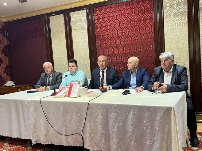 Промоција часописа Аргументи: Реализовање српске државности мора бити и историјски и геополитички