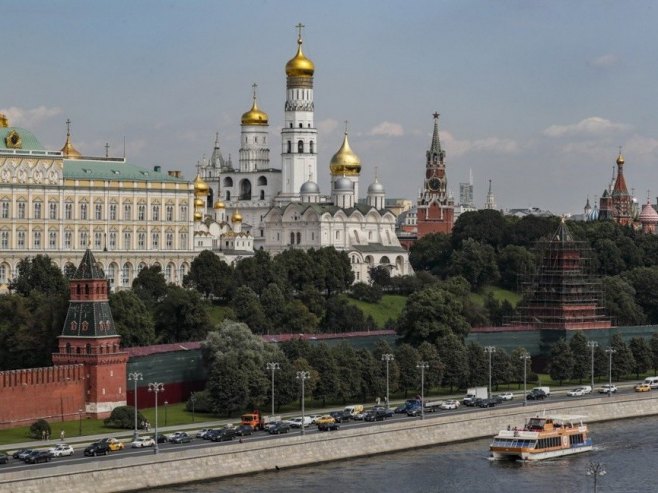Кремљ (Фото: EPA/YURI KOCHETKOV) - 