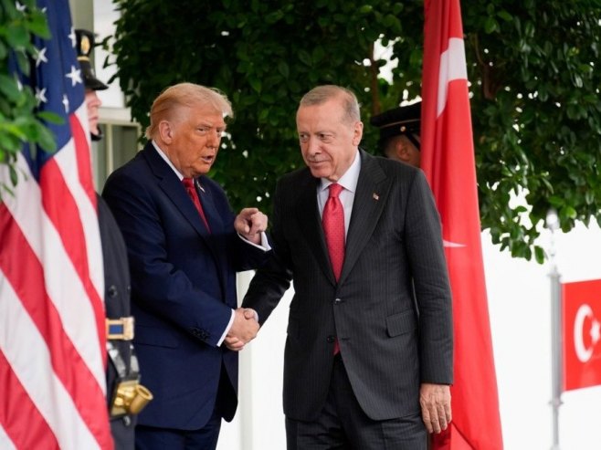 Трамп дочекао Ердогана у Бијелој кући