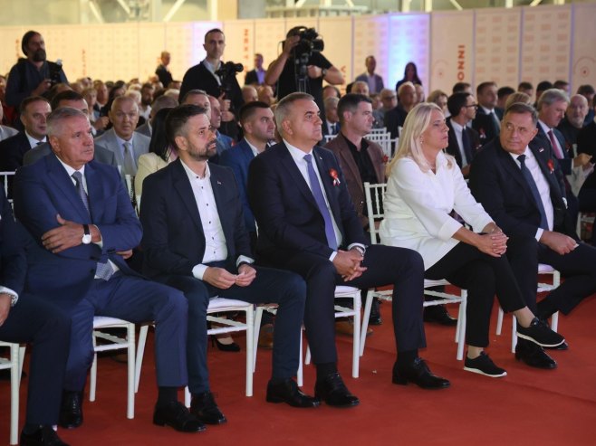 Oтварање ливнице у Лакташима - Фото: predsjednikrs.rs/Dona Katušić