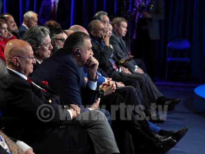 Milorad Dodik u Valdai klubu (Foto: RTRS)