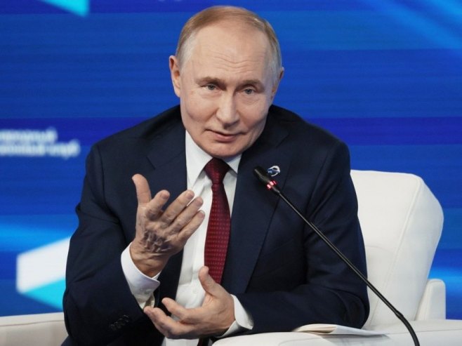 Путин: Официри руске војске положили испит оданости домовини