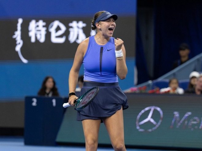 Аманда Анисимова (Фото: EPA/JESSICA LEE) - 