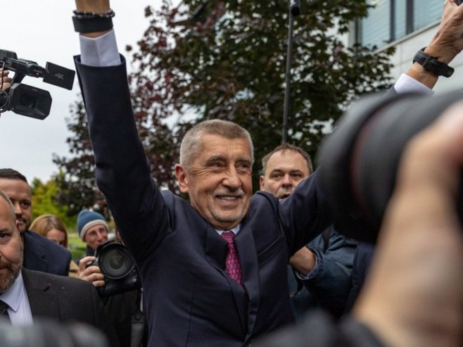 Бабиш "преузима" Чешку и најављује: Желимо спасити Европу