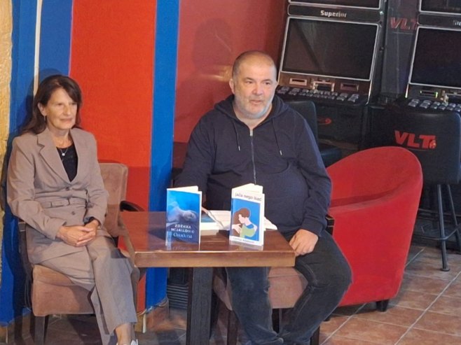 Требиње: Промовисане књиге Зденке Миаиловић