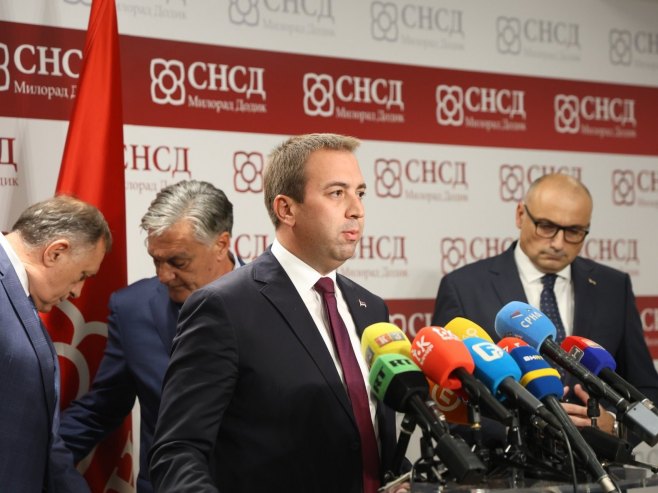Селак: Идемо на изборе са најбољим кандидатом (ВИДЕО)
