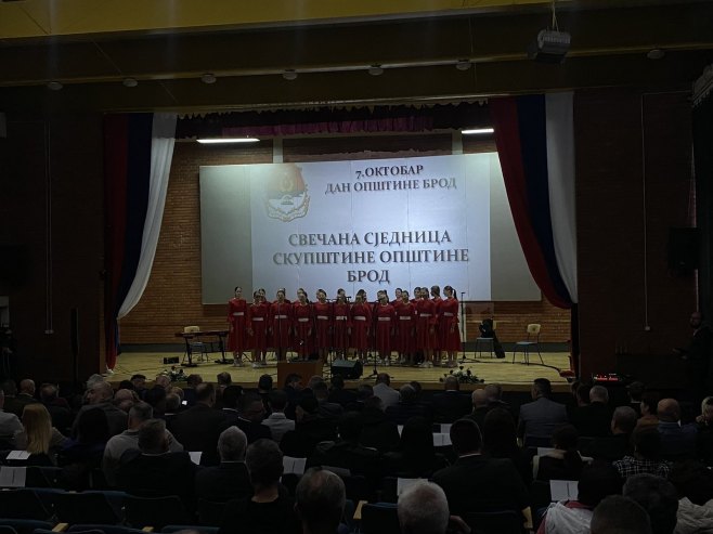 Брод: Обиљежен Дан општине и 33 године од ослобођења