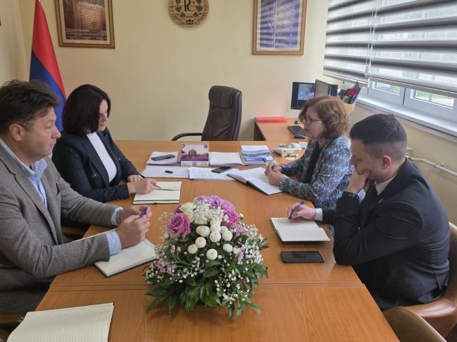 Јујићева посјетила Чајниче, Ново Горажде и Рудо - разговори о темама кључним за функционисање (ФОТО/ВИДЕО)