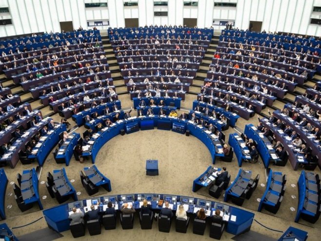 Европски парламент усвојио резолуцију: Замрзнуту руску имовину искористити за кредит Украјини