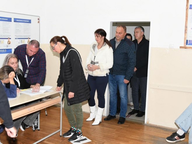Локални избори на КиМ; Највећа излазност у Звечану и Зубином Потоку