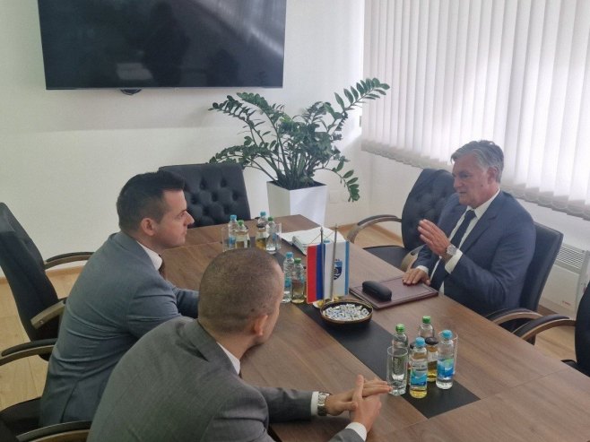 Каран-Вукадиновић: Подржати пројекте од стратешке важности за општину Фоча