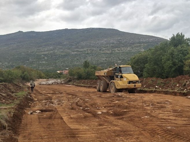 Јанковић обишао градилиште на источној обилазници Требиња (ФОТО)